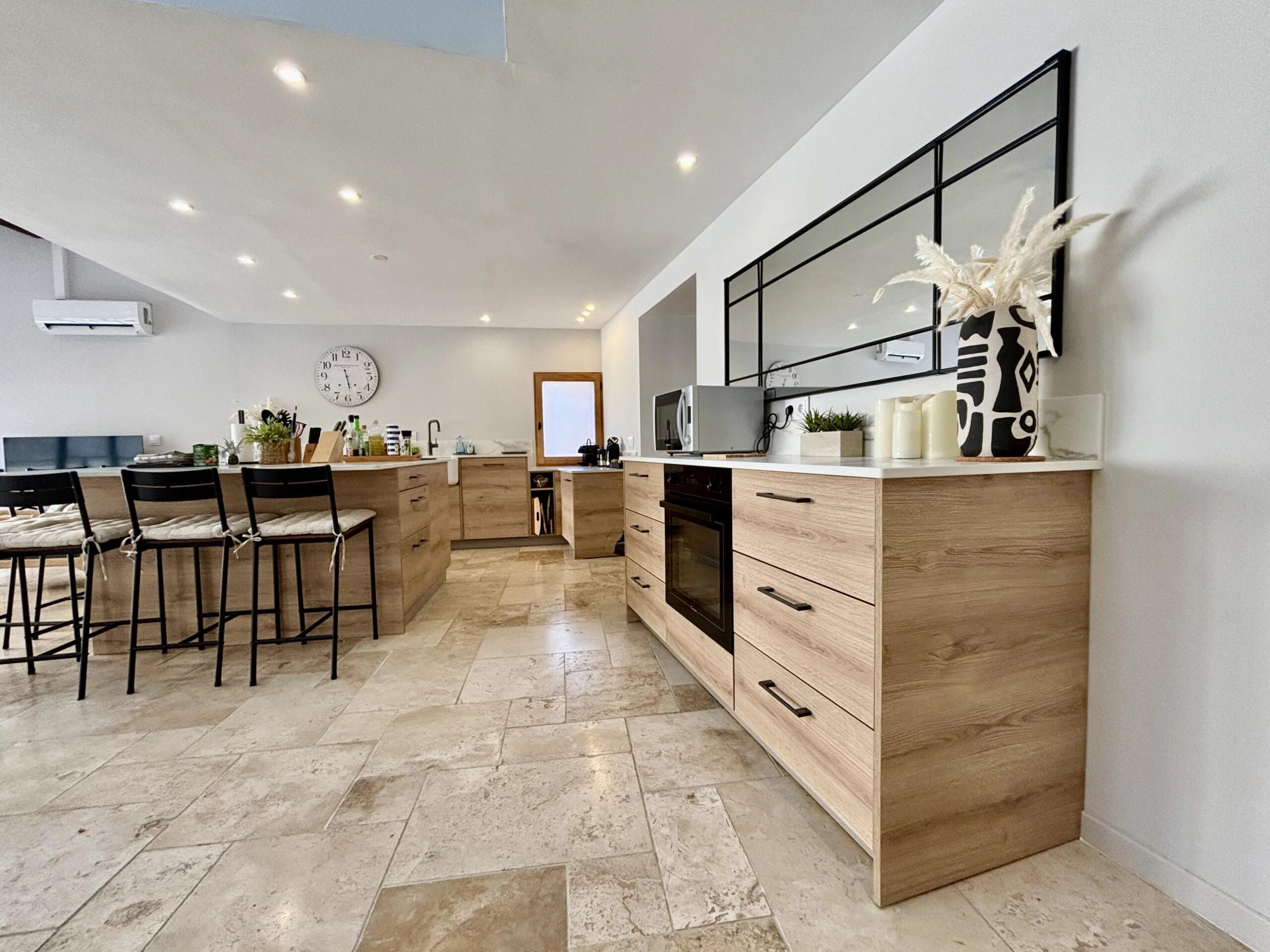 Boutique Luxury Living – Modern Design Meets Historic Charm, Languedoc-Roussillon – France – BVI84525