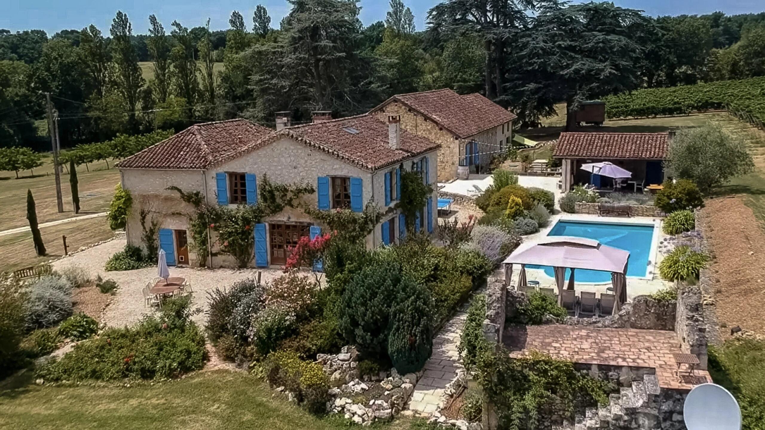 A Breathtaking Country Estate in Gascony, Midi-Pyrénées – France – BVI79540