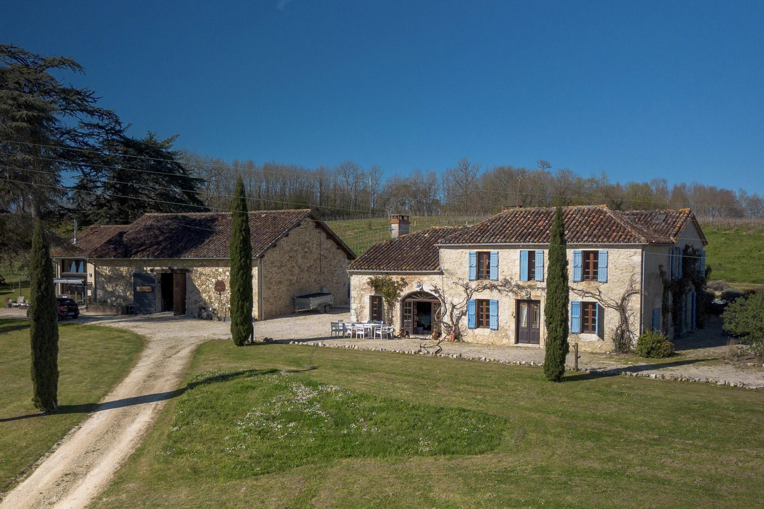 A Breathtaking Country Estate in Gascony, Midi-Pyrénées – France – BVI79540