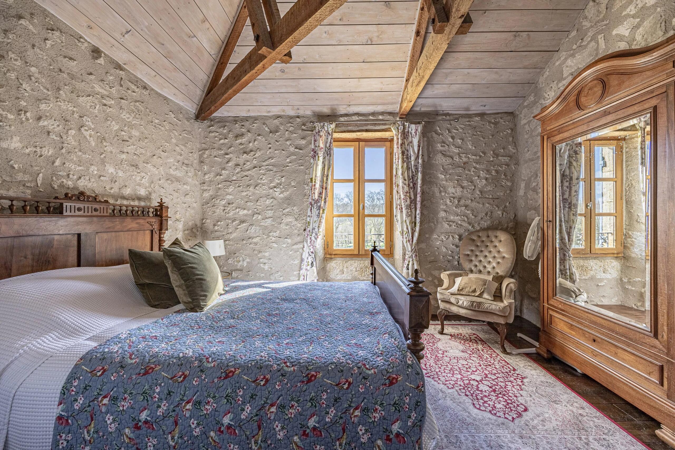 A Breathtaking Country Estate in Gascony, Midi-Pyrénées – France – BVI79540