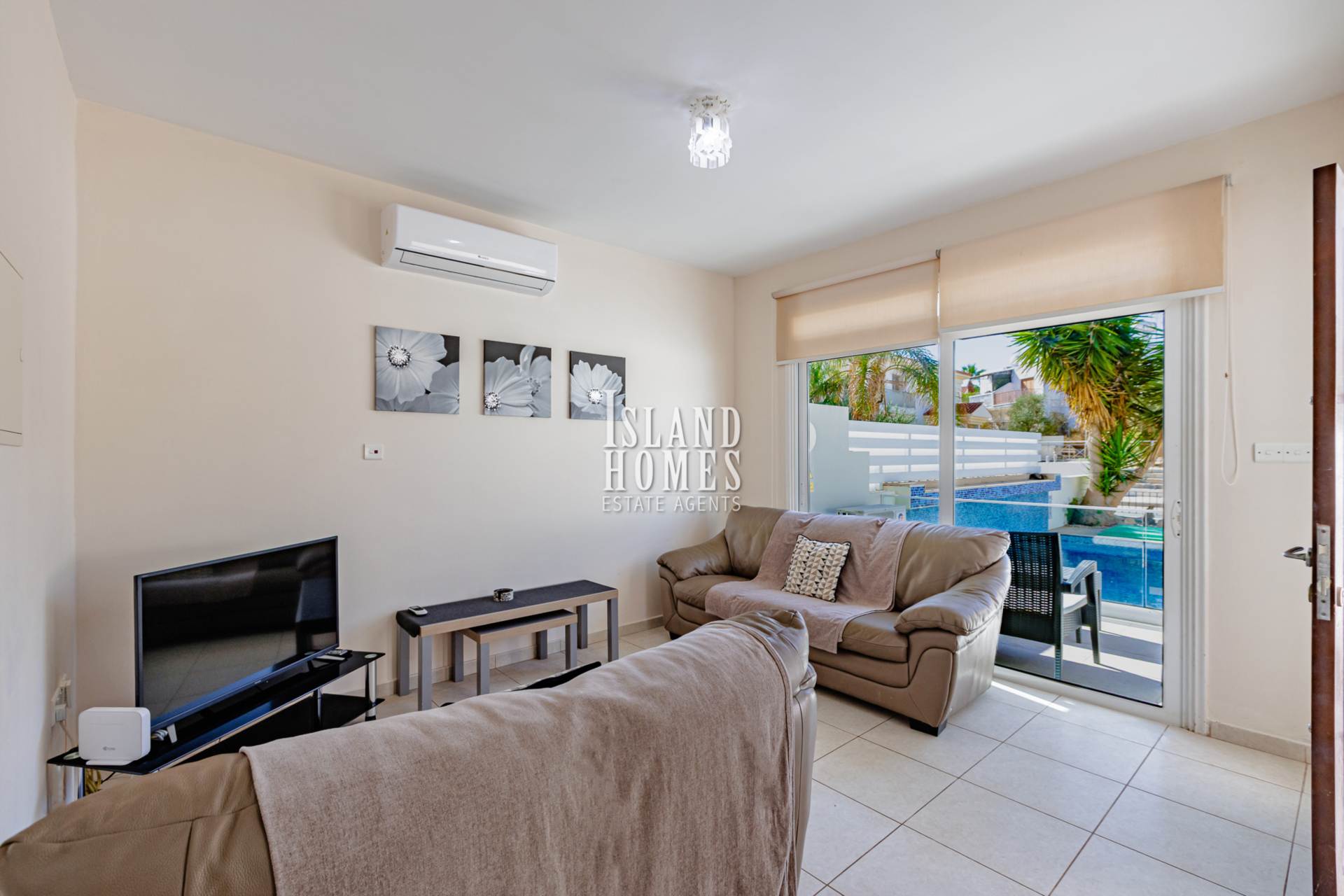 2 bedroom Town House in Protaras, Famagusta, Cyprus – MeS114