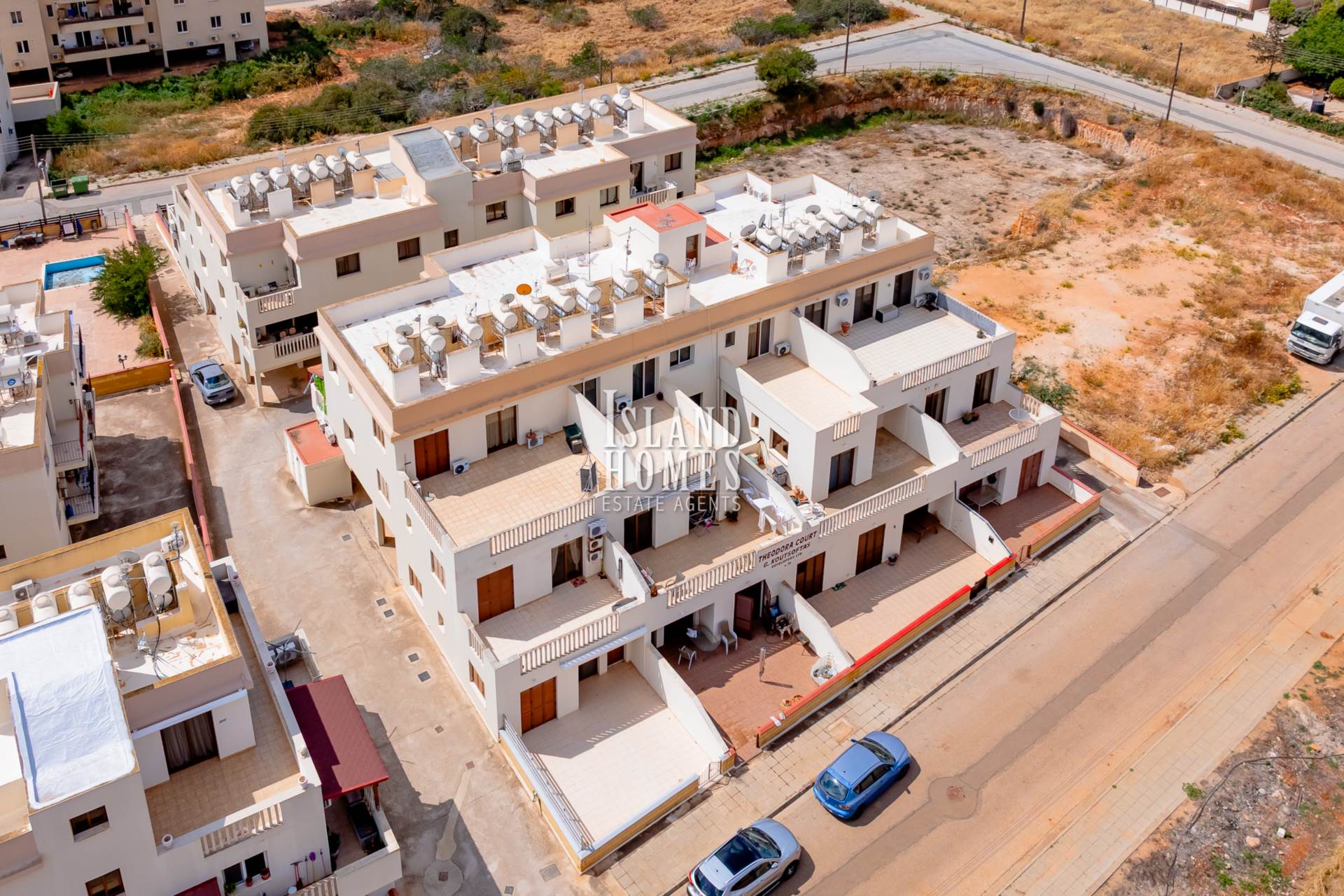 2 bedroom Apartment in Liopetri, Famagusta, Cyprus – TcL105