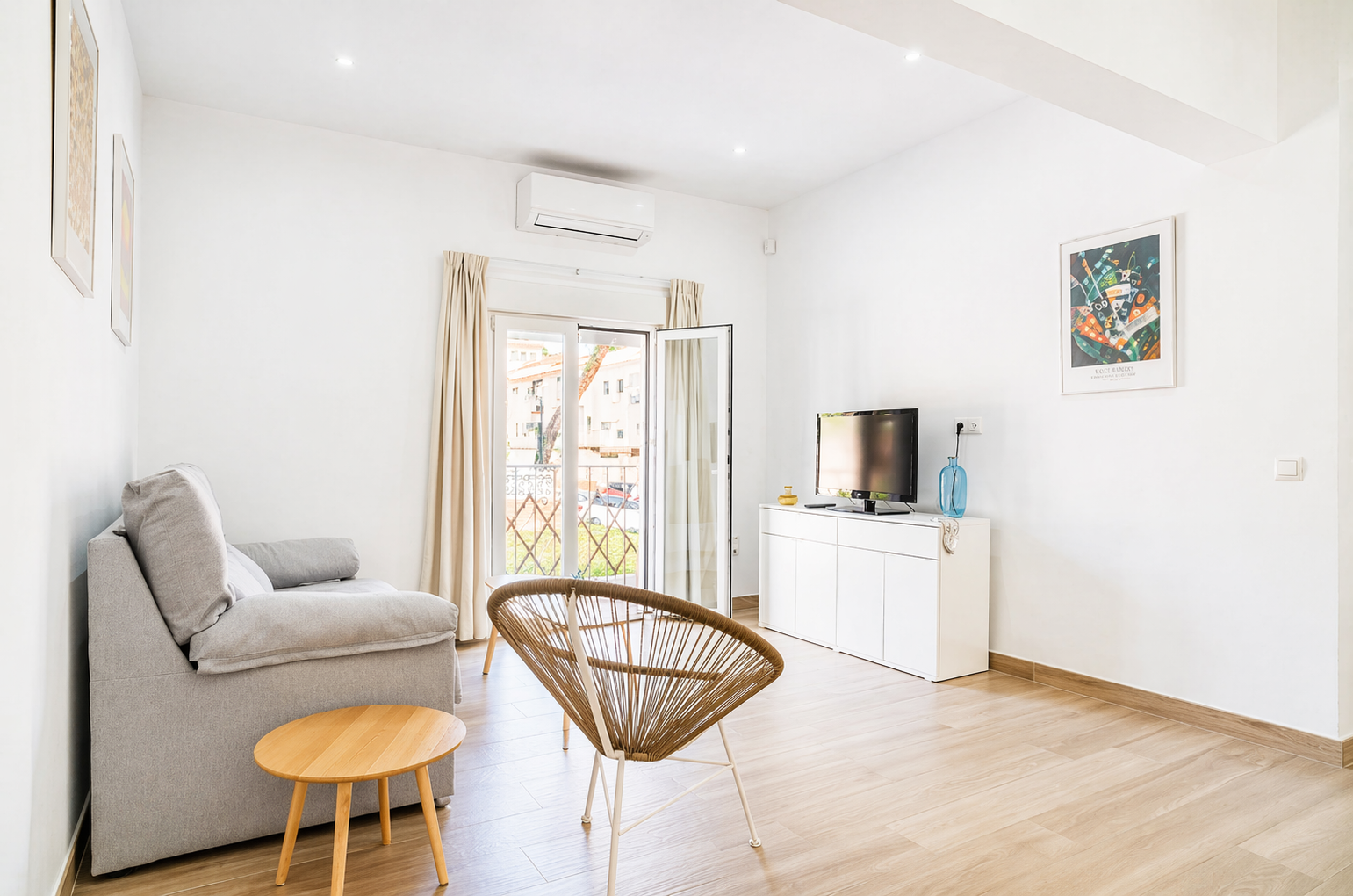 2 bedroom Apartment in Malaga, Spain – 428-05370P