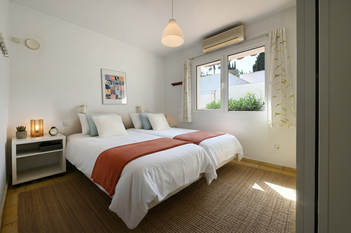 3 bedroom Villa in Mijas Costa, Malaga, Spain – 428-05375P