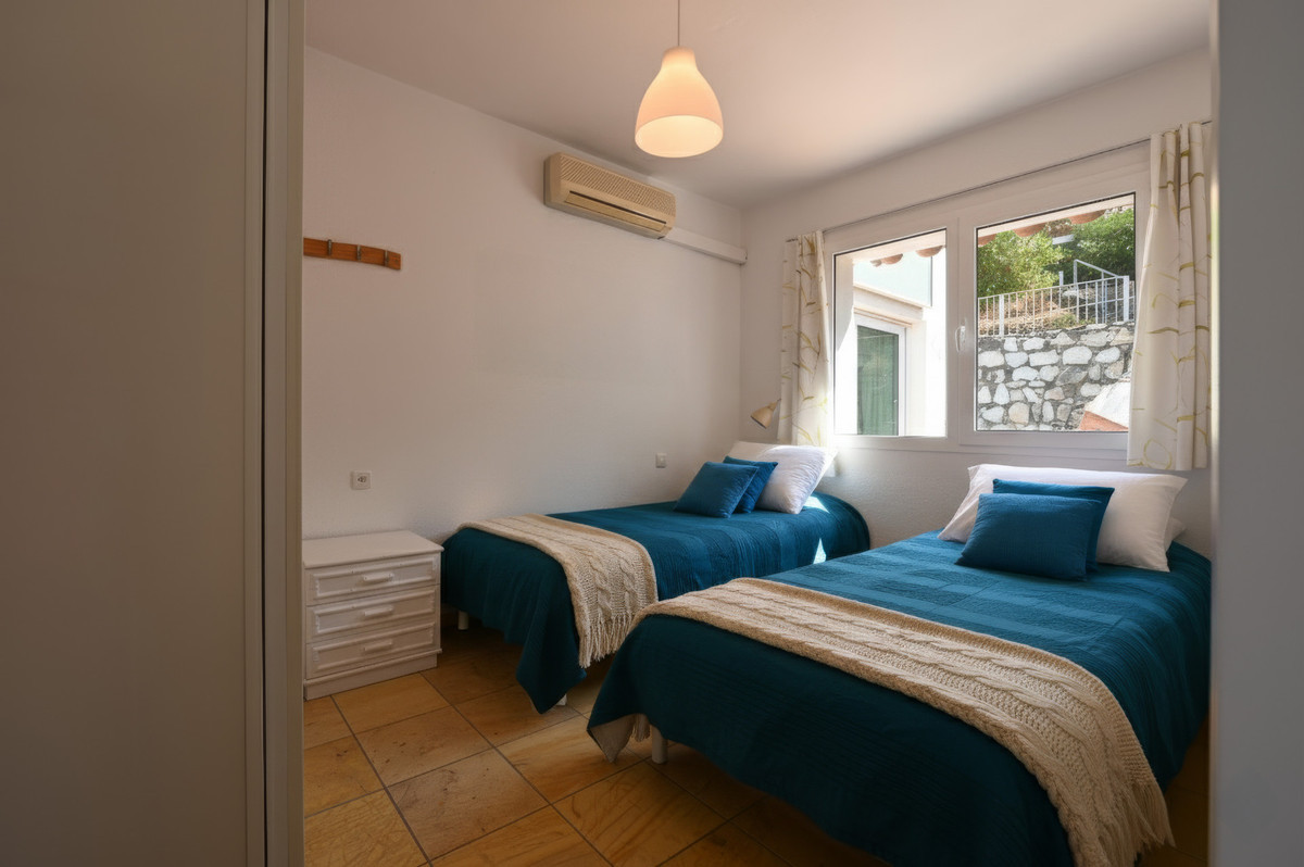 3 bedroom Villa in Mijas Costa, Malaga, Spain – 428-05375P