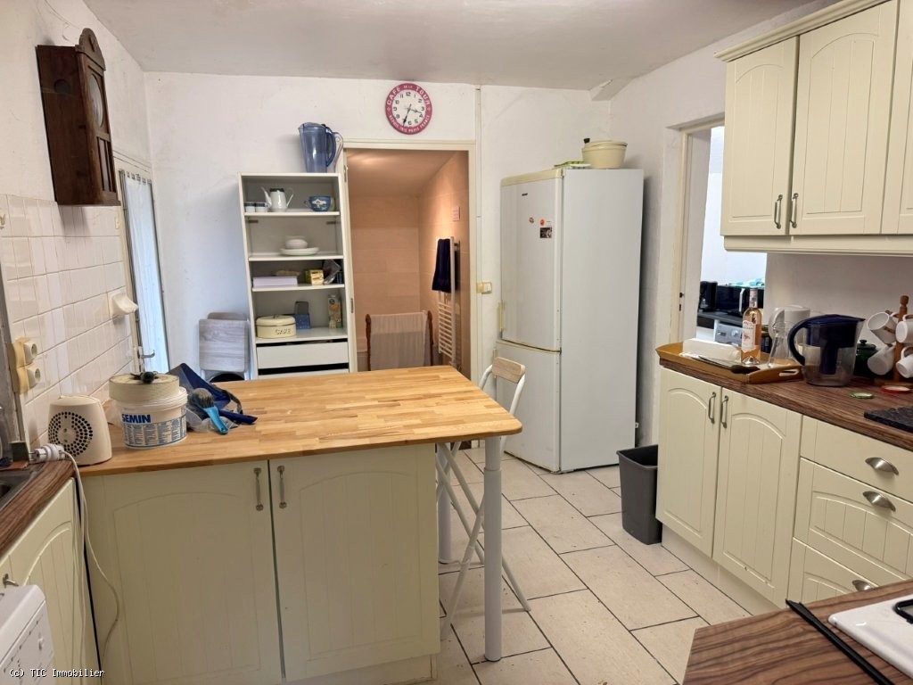 5 bedroom House in Nanteuil-En-Vallee, Nanteuil-En-Vallée, France – r7449