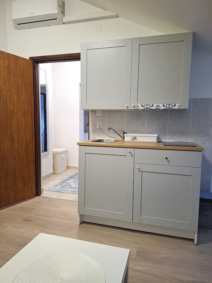 1 bedroom apartment in Crikvenica, Croatia – 103636