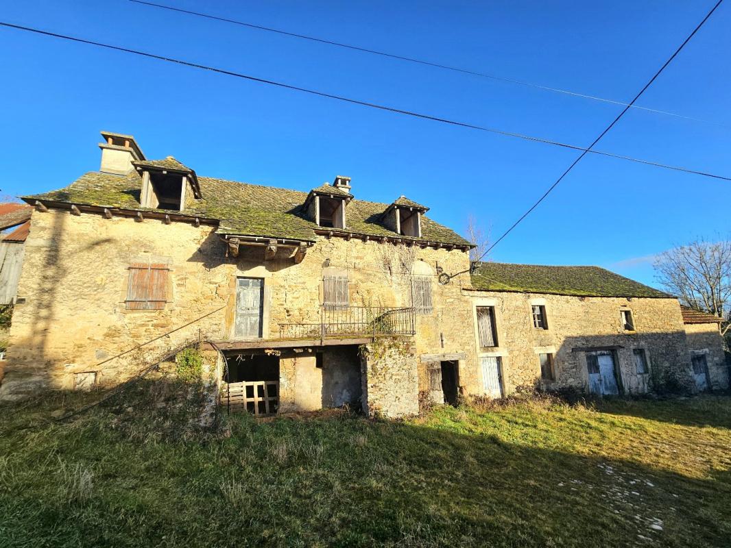 3 bedroom corps de ferme in Moyrazes, Aveyron, France