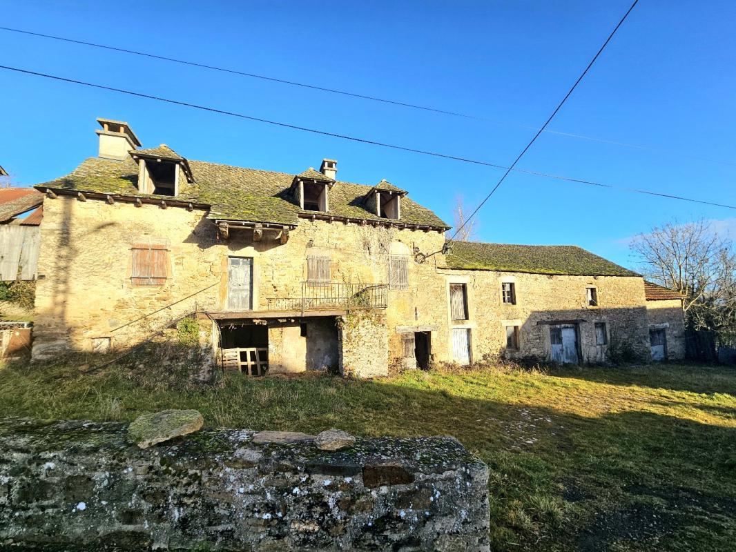 3 bedroom corps de ferme in Moyrazes, Aveyron, France