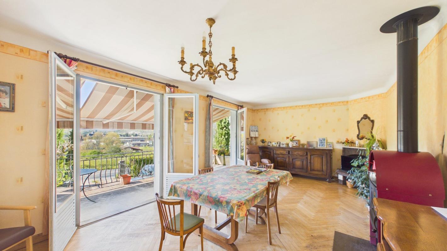 4 bedroom maison in Cajarc, Lot, France