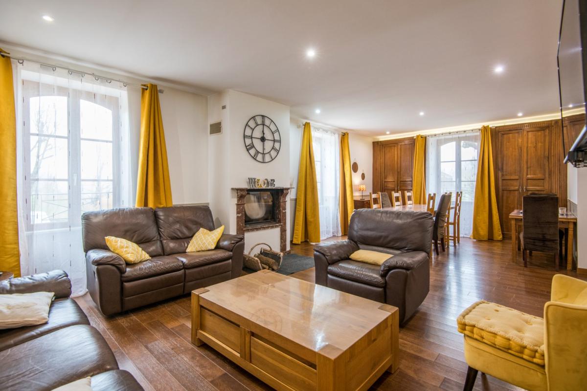 16 bedroom maison de maitre in Saint Michel Loubejou, Lot, France