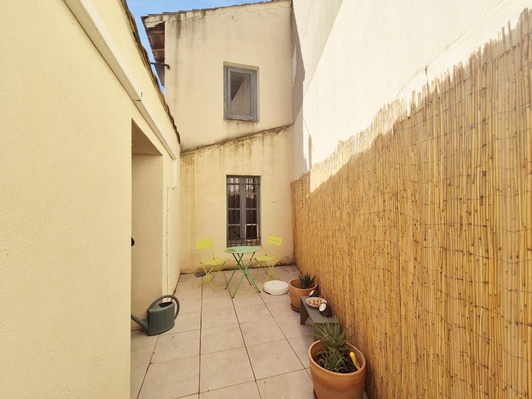 3 bedroom appartement renove in Beziers, Hérault, France