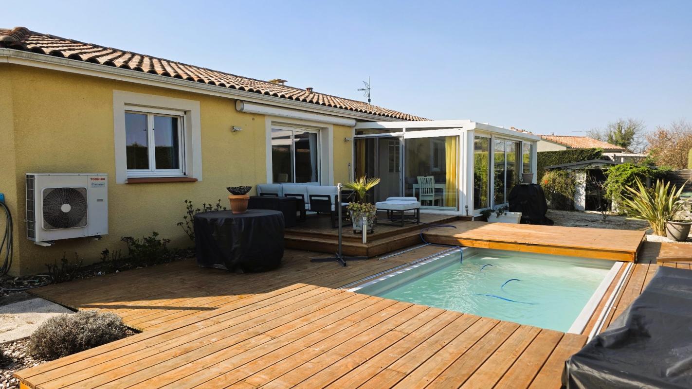 4 bedroom maison in La-ville-dieu-du-temple, Tarn-et-Garonne, France