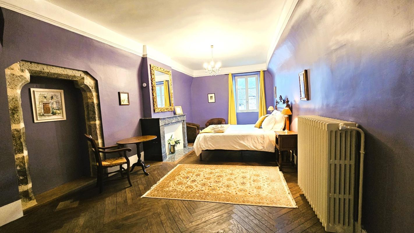 10 bedroom maison in Saint Antonin Noble Val, Tarn-et-Garonne, France