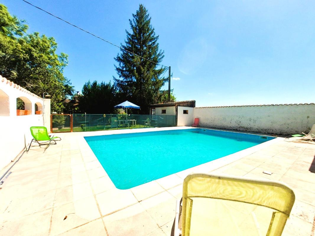 6 bedroom propriete in Varen, Tarn-et-Garonne, France