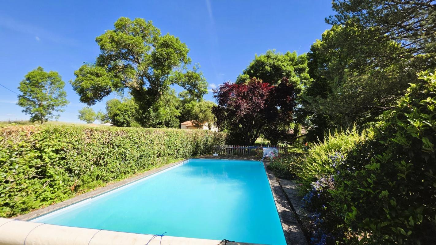 5 bedroom propriete in Lapenche, Tarn-et-Garonne, France