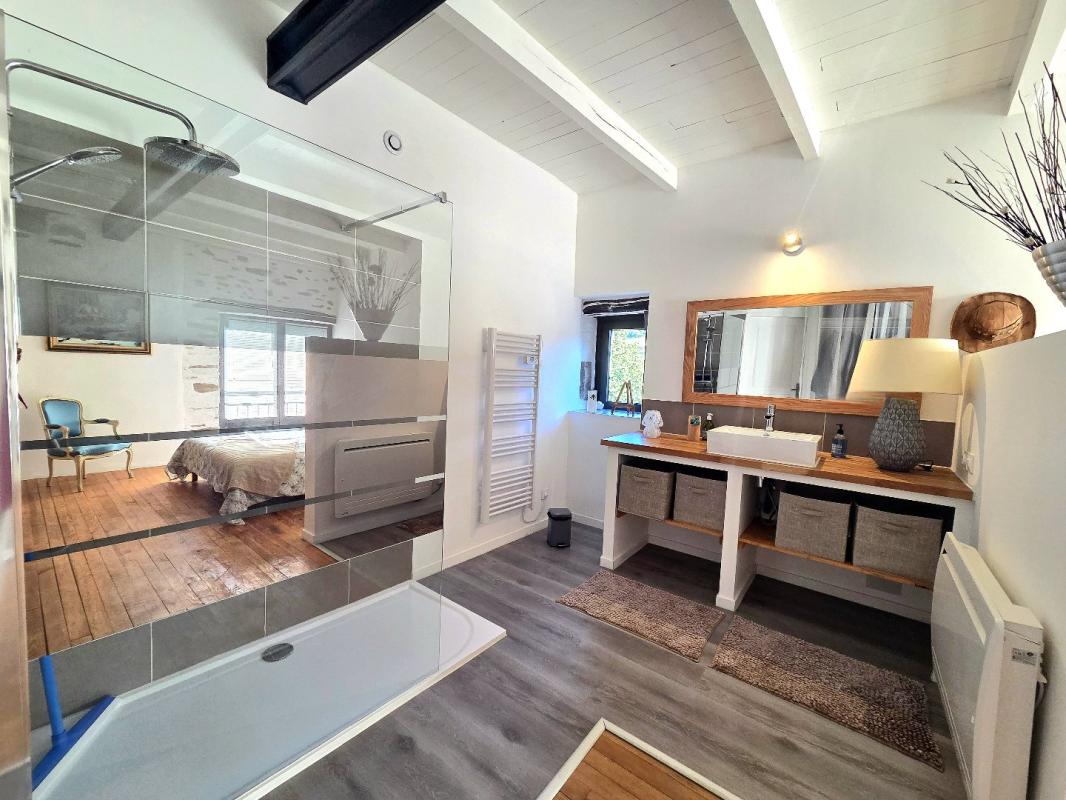 2 bedroom maison in Alrance, Aveyron, France