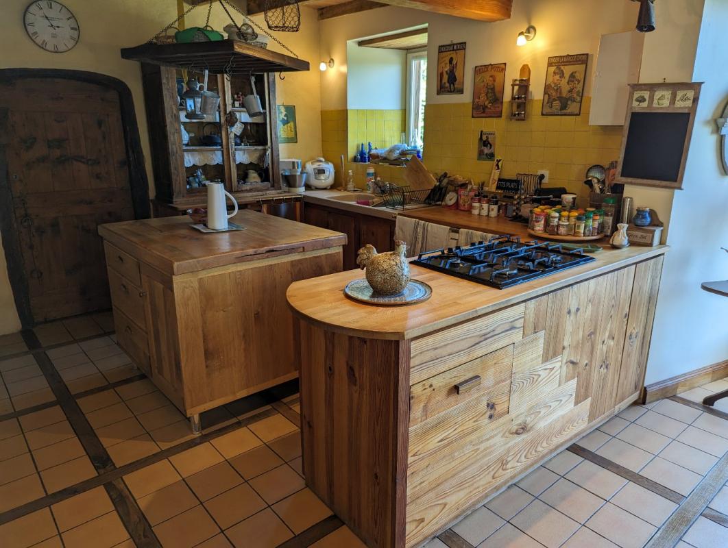 4 bedroom maison in Foix, Ariège, France