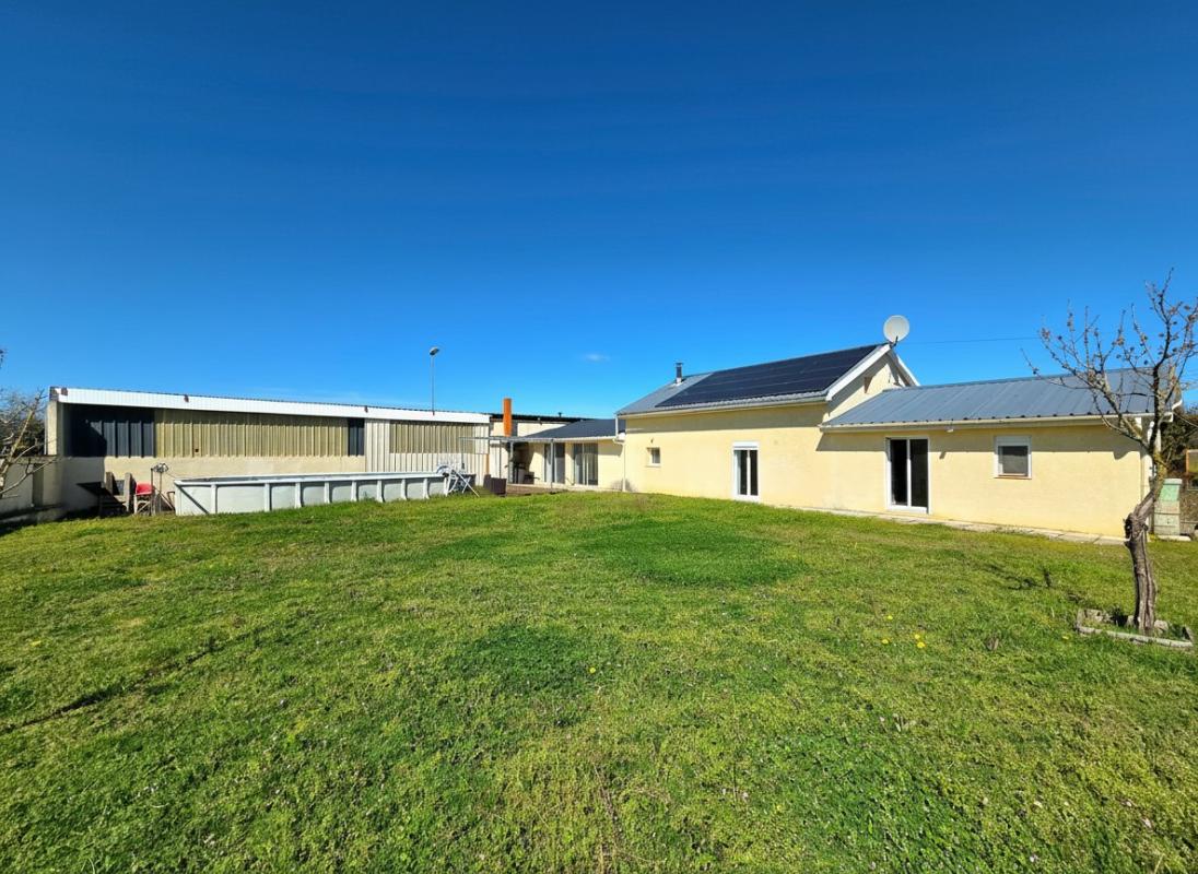 4 bedroom maison in Anglars Saint Felix, Aveyron, France