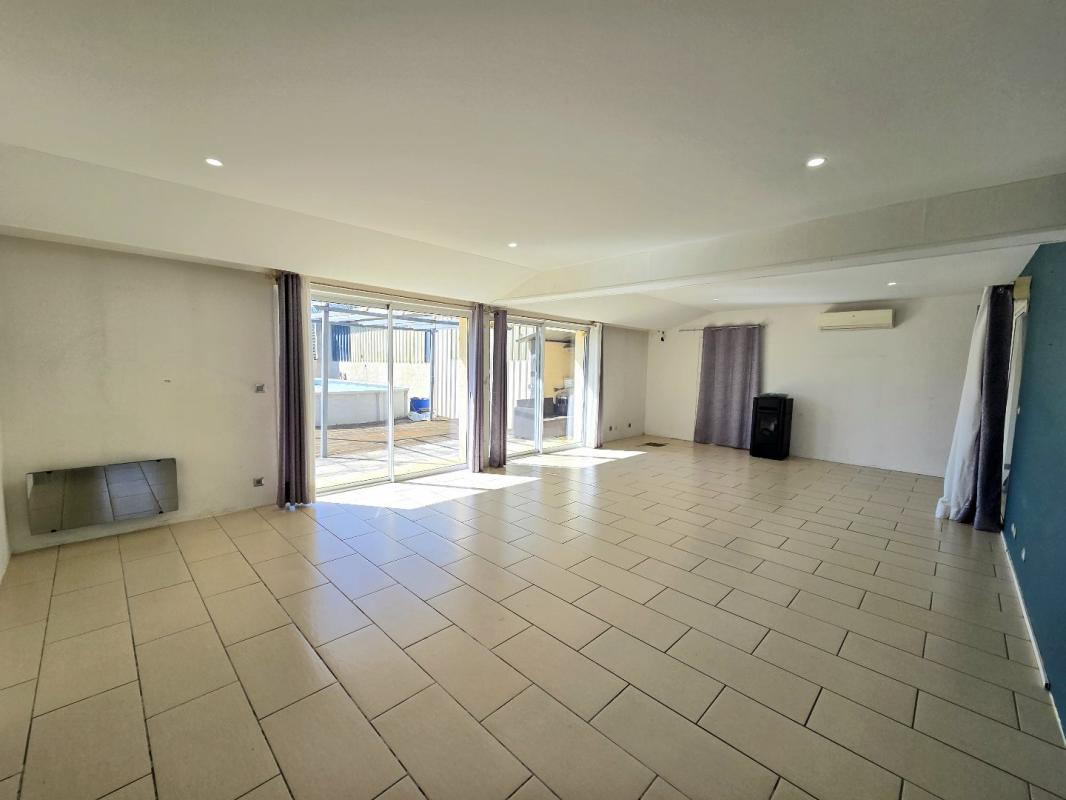 4 bedroom maison in Anglars Saint Felix, Aveyron, France