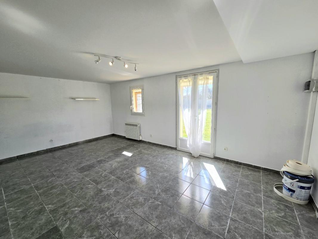 4 bedroom maison in Anglars Saint Felix, Aveyron, France