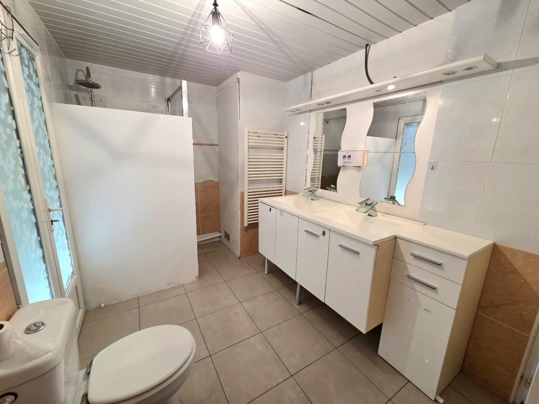 4 bedroom maison in Anglars Saint Felix, Aveyron, France