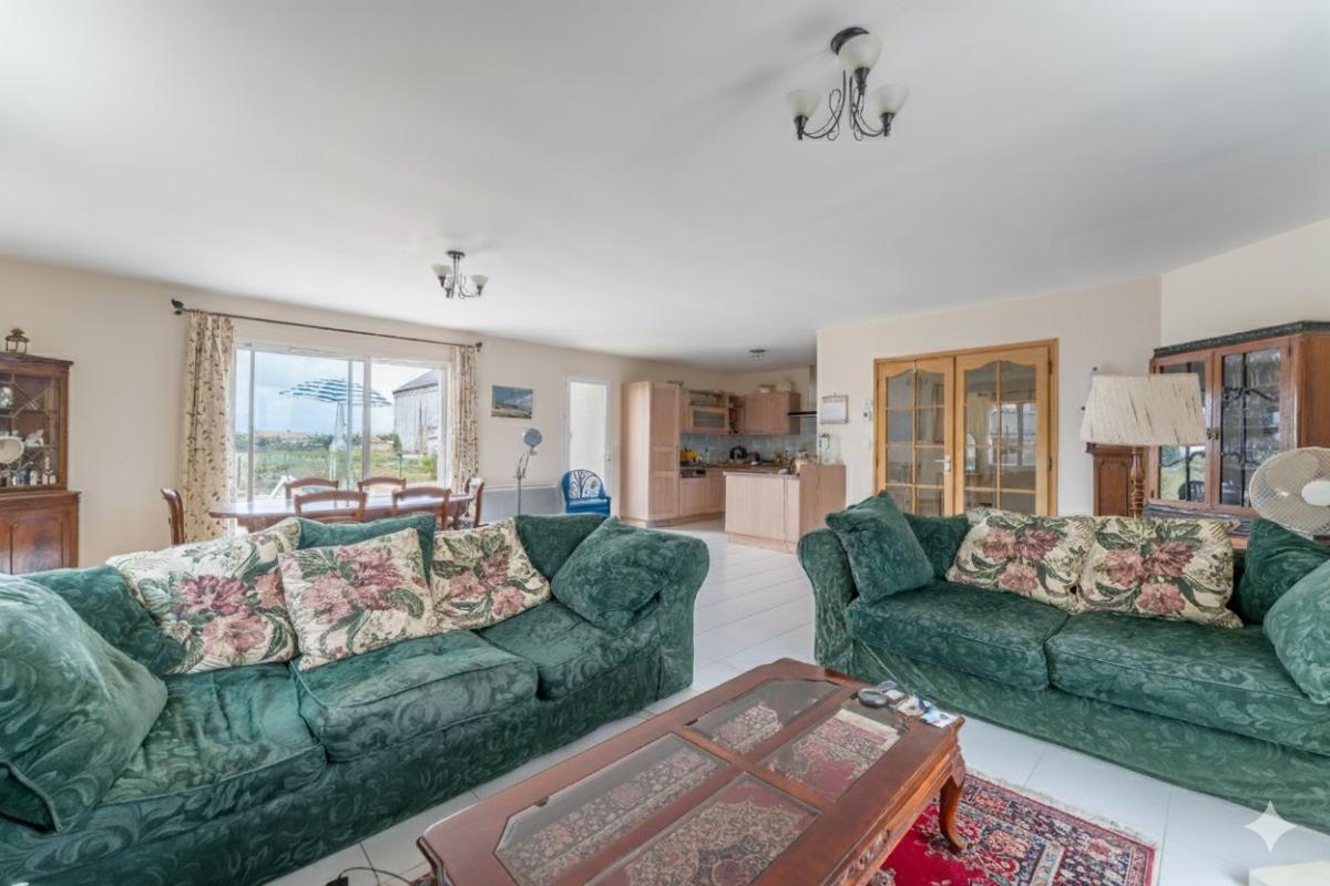 3 bedroom maison de ville in Aulnay, Charente-Maritime, France