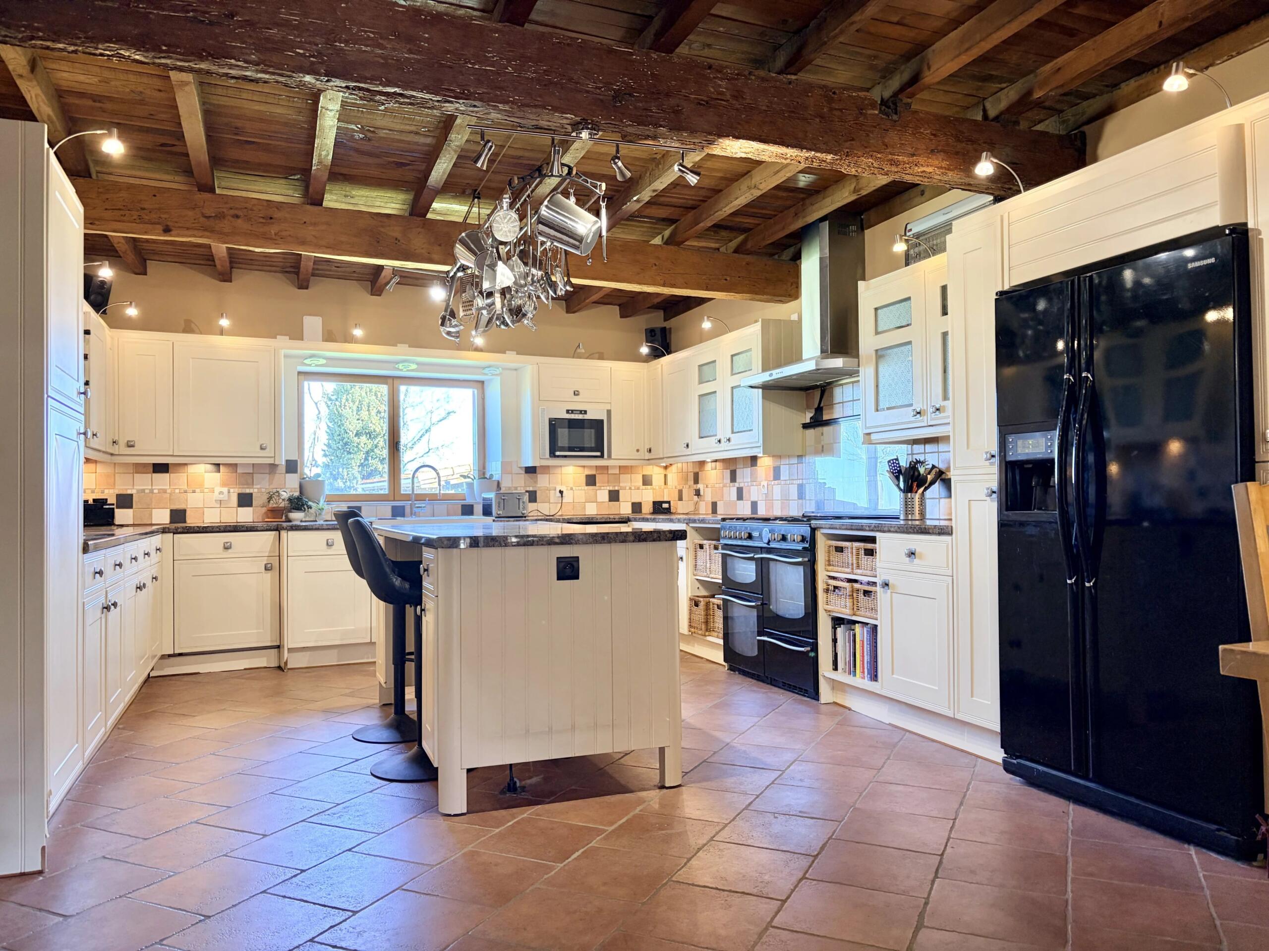 Exceptional Retreat-Style Domaine with Panoramic Views between Carcassonne and Limoux, Languedoc-Roussillon – France – BVI84162
