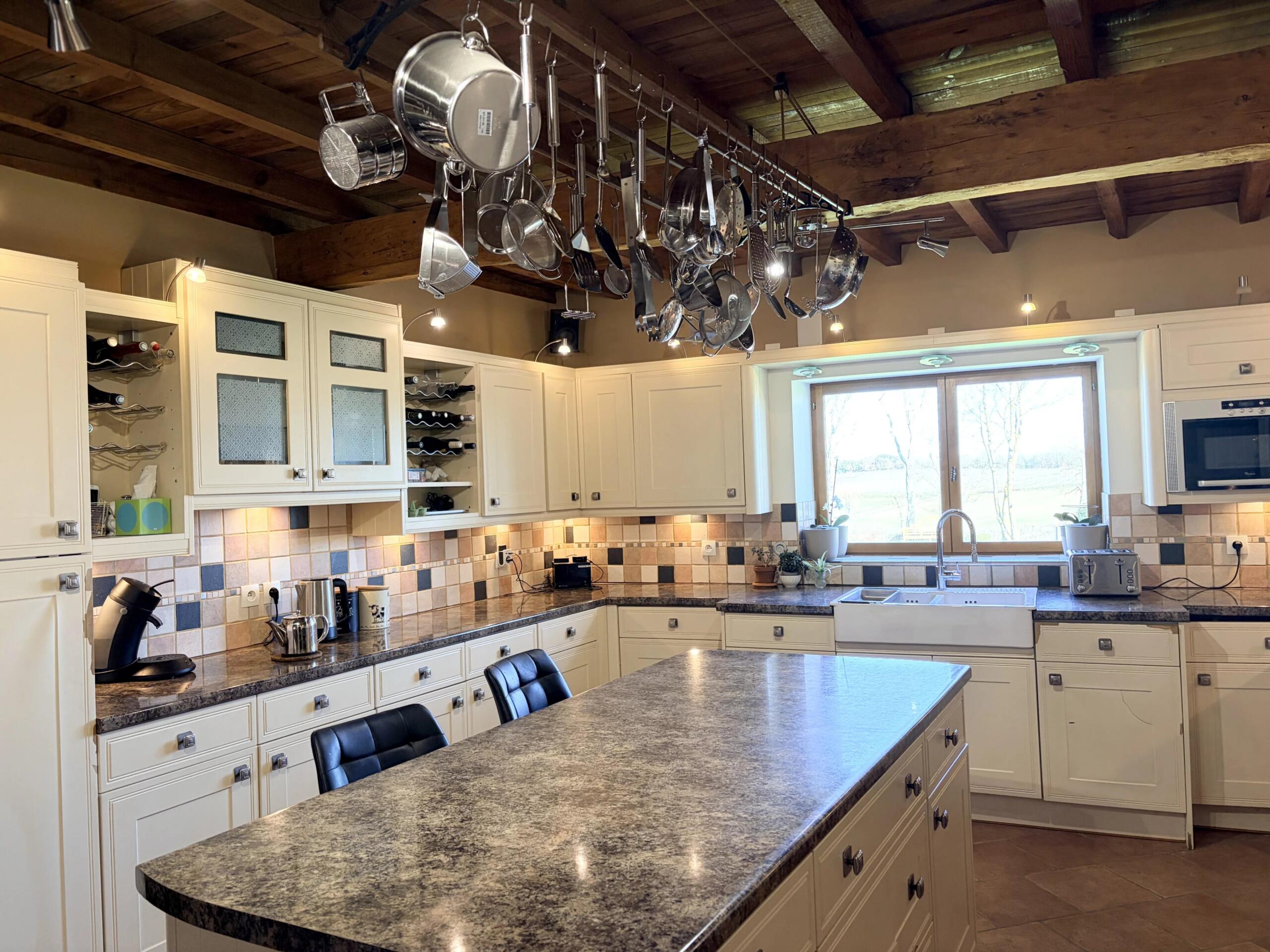 Exceptional Retreat-Style Domaine with Panoramic Views between Carcassonne and Limoux, Languedoc-Roussillon – France – BVI84162