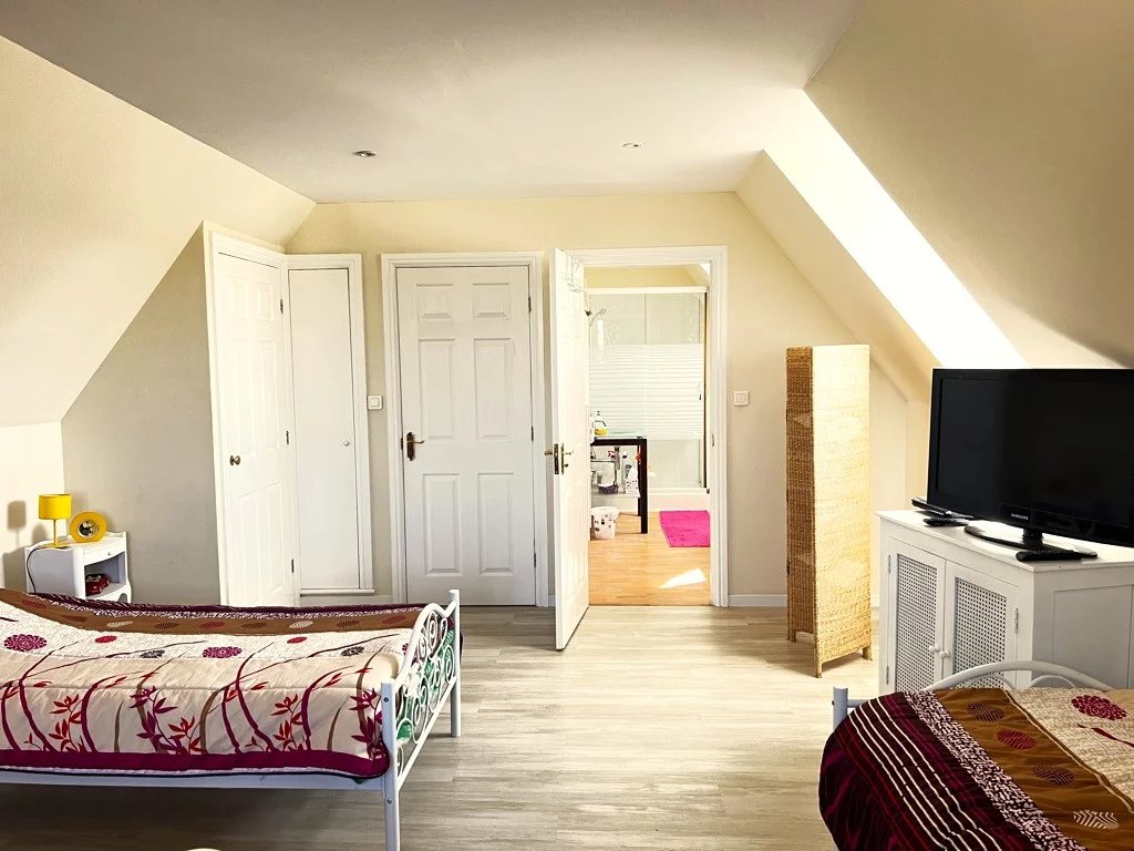 Sector, village: Causses du Quercy: superb, modern house with 3 en suite bedrooms and pool, Midi-Pyrénées – France – BVI84986