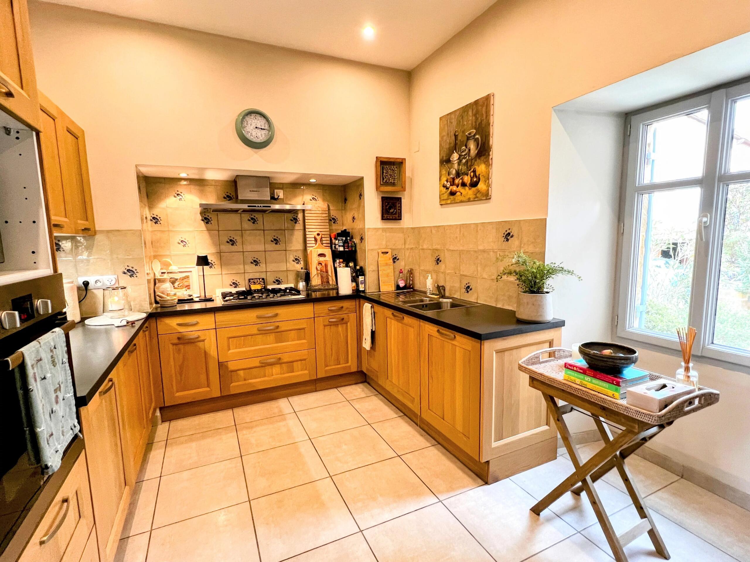 Beautiful fully renovated Maison de Maître, Aquitaine – France – BVI84740