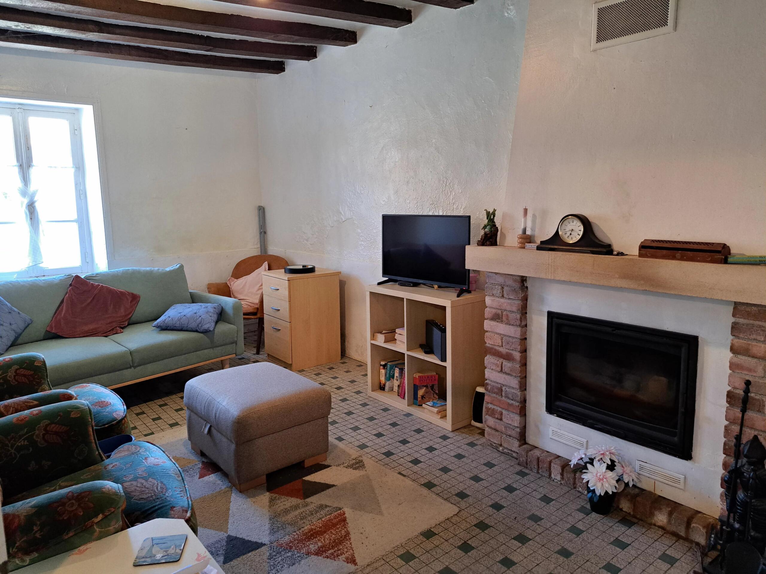 Charming home with great potential, Centre – France – BVI74980