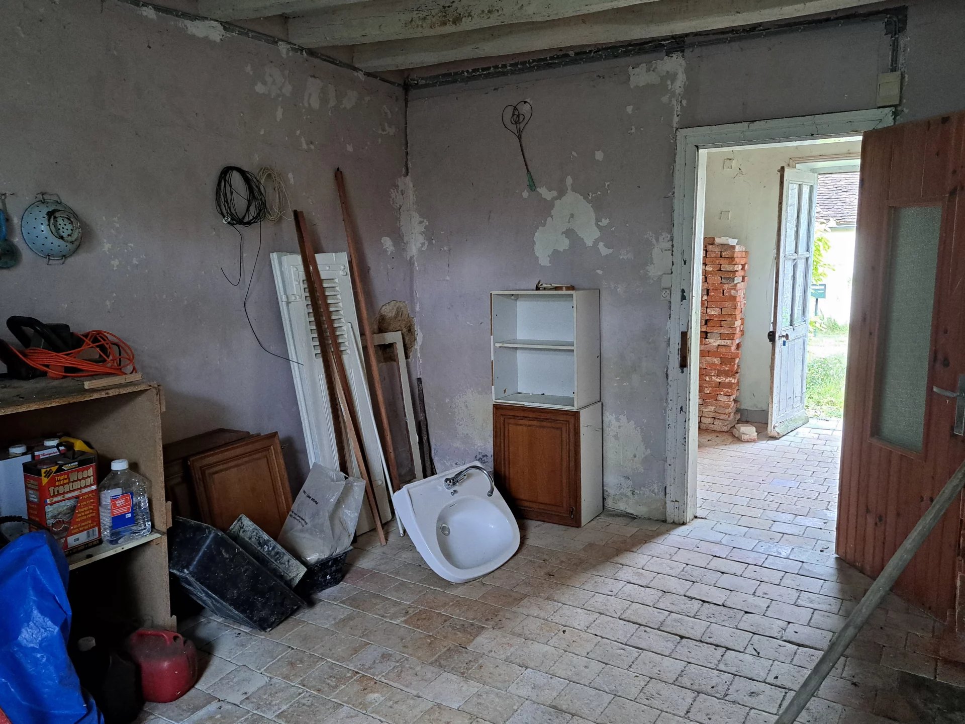 Charming home with great potential, Centre – France – BVI74980