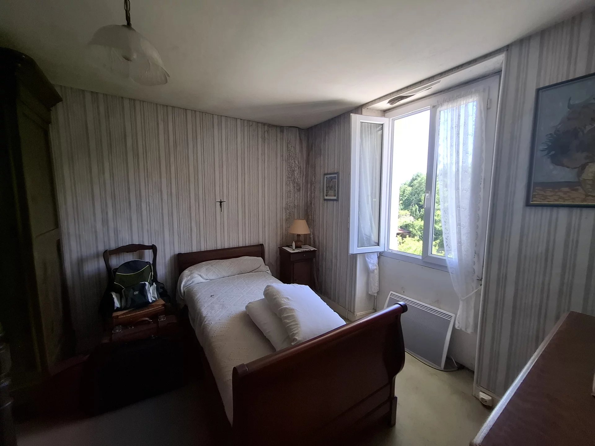 Ideal renovation project in pleasant village setting, Poitou-Charentes – France – BVI77900