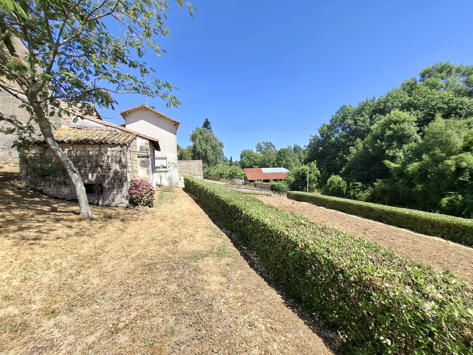 Ideal renovation project in pleasant village setting, Poitou-Charentes – France – BVI77900