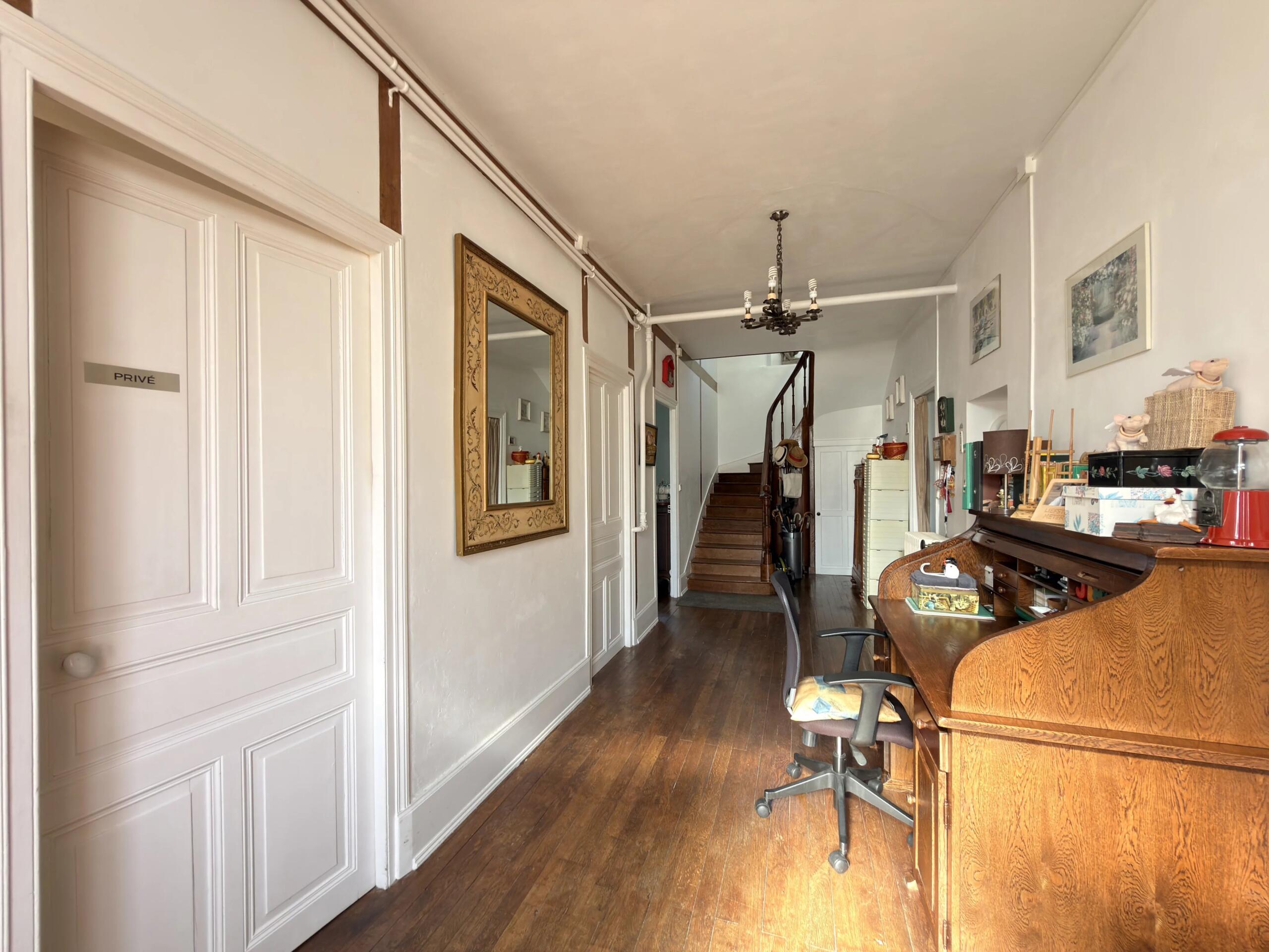 Spacious and Light-Filled Property with Countryside Views, Poitou-Charentes – France – BVI85193