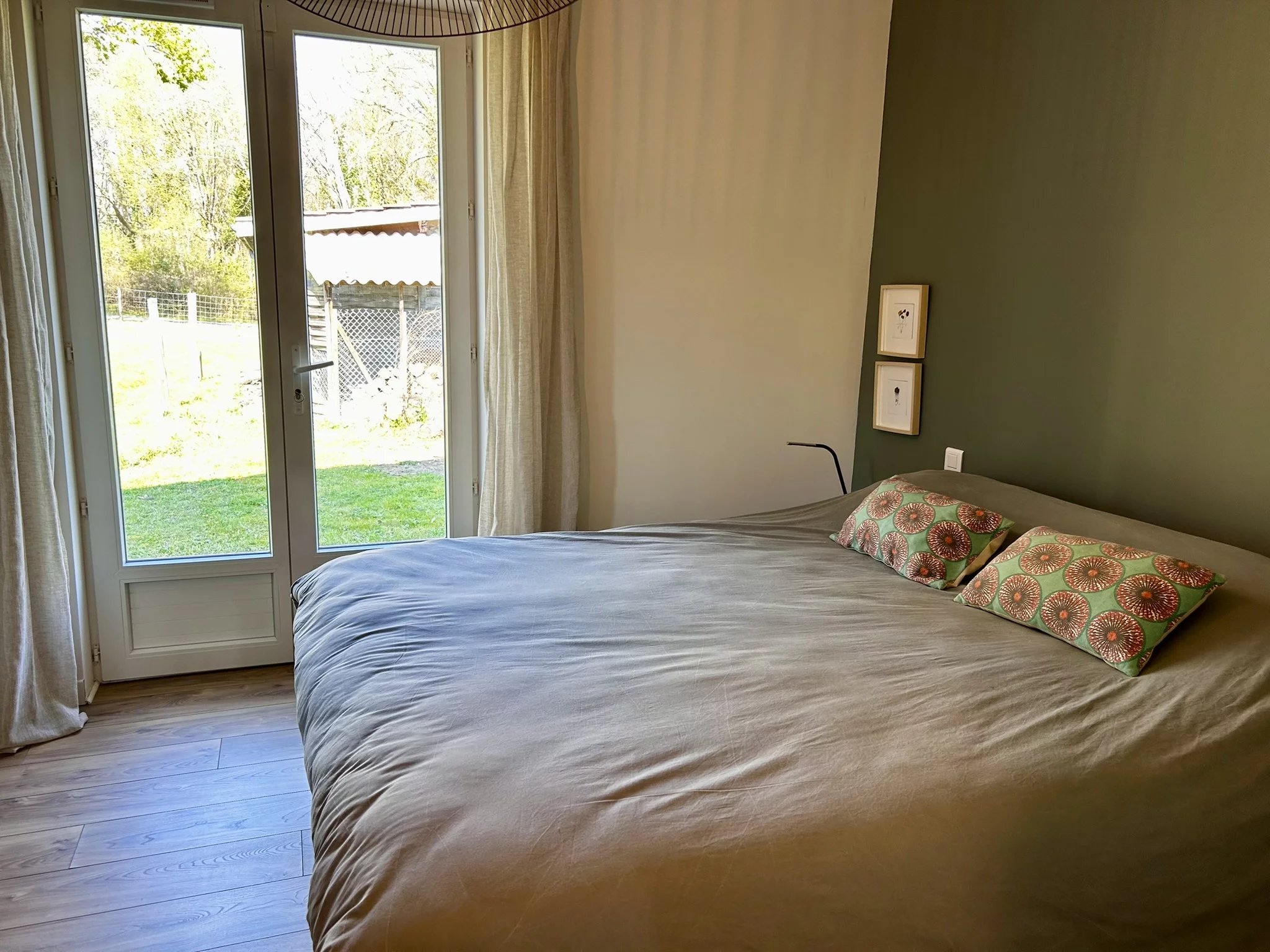 Beautiful light-filled single-storey home – 3 bedrooms, enclosed garden, near Duras, Aquitaine – France – BVI84844