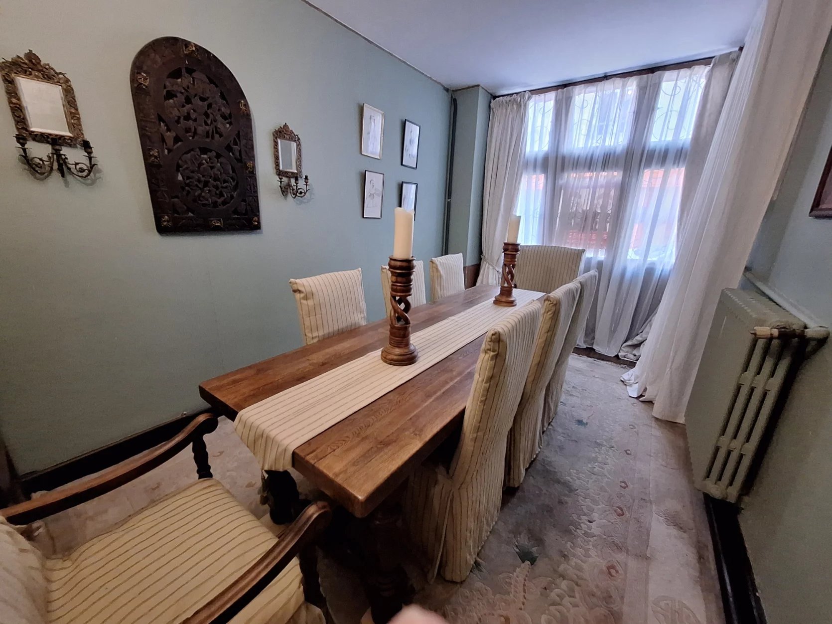 Stylish town house with six bedrooms, Poitou-Charentes – France – BVI79862