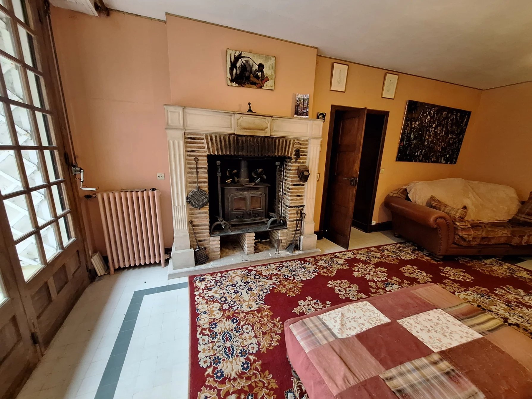 Stylish town house with six bedrooms, Poitou-Charentes – France – BVI79862