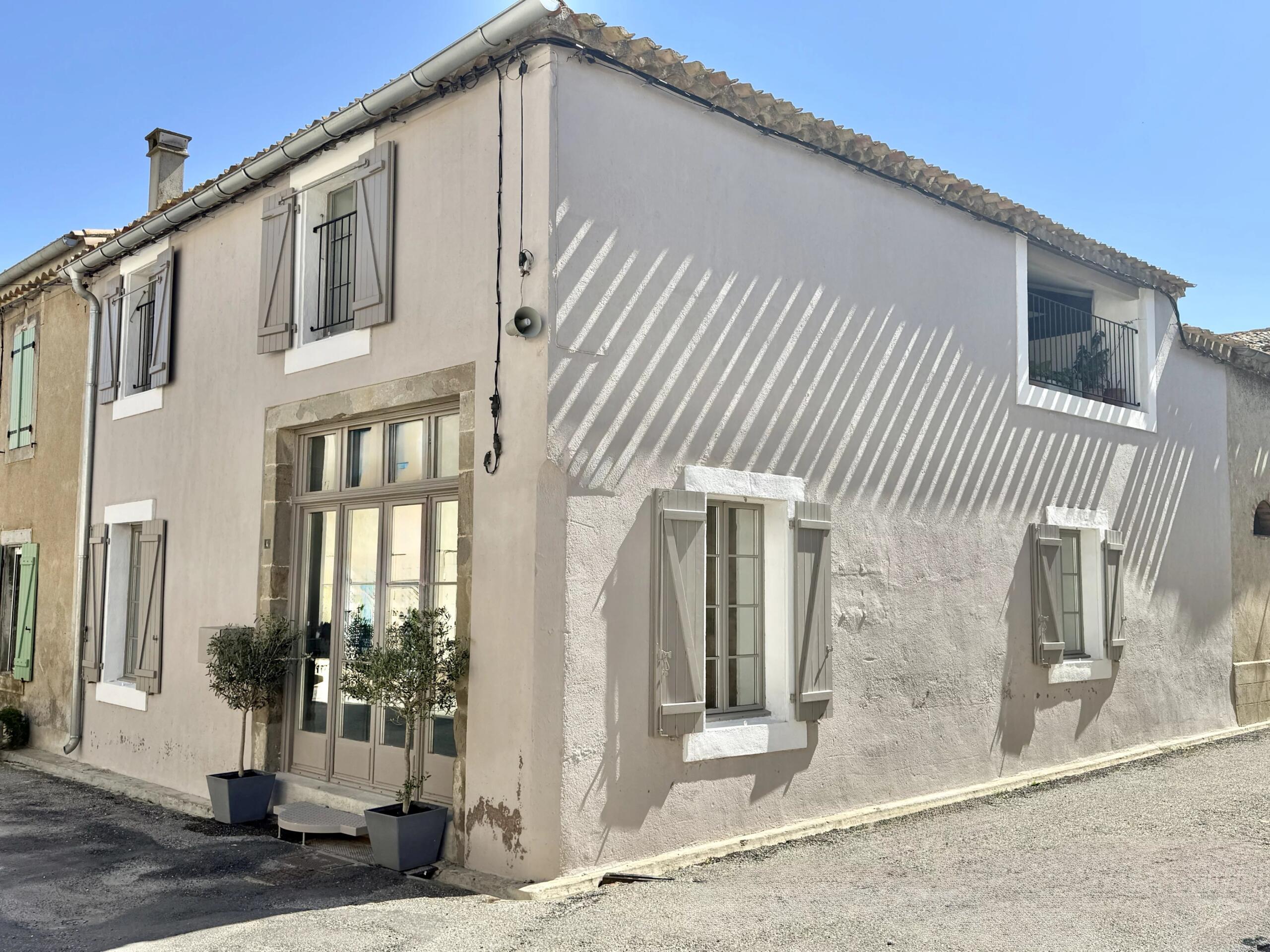 Beautifully Renovated Winegrower’s House with Terrace and Jacuzzi – Minervois, Languedoc-Roussillon – France – BVI85128