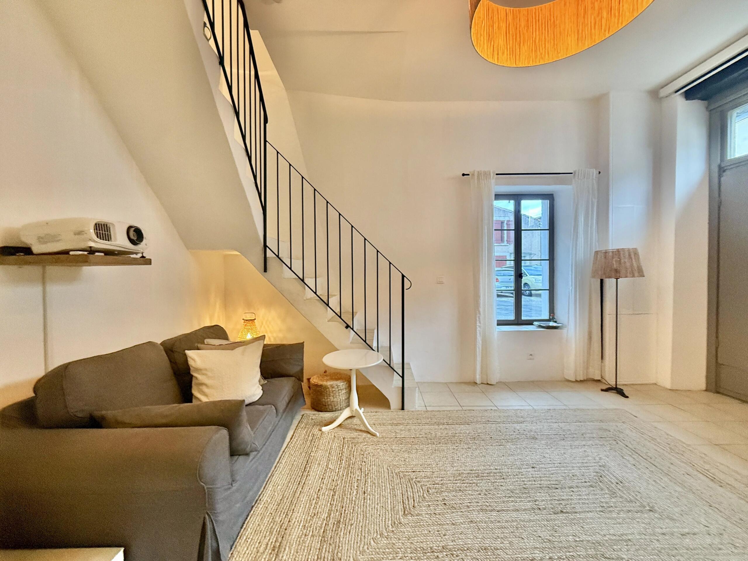 Beautifully Renovated Winegrower’s House with Terrace and Jacuzzi – Minervois, Languedoc-Roussillon – France – BVI85128