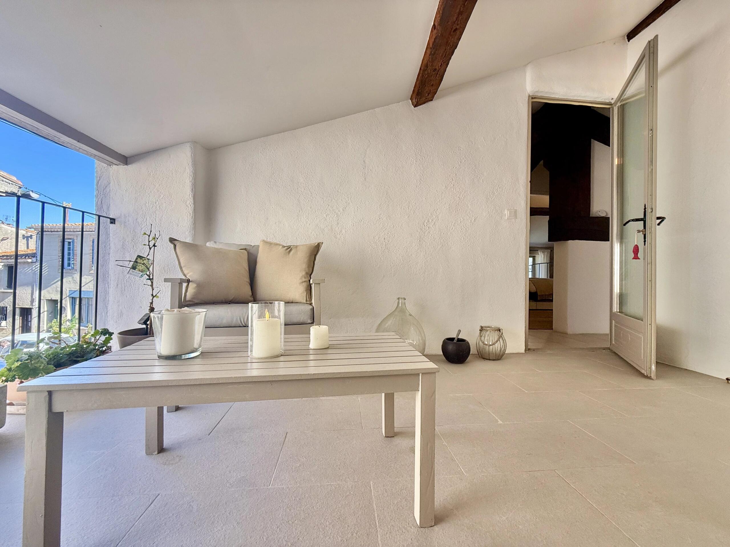 Beautifully Renovated Winegrower’s House with Terrace and Jacuzzi – Minervois, Languedoc-Roussillon – France – BVI85128