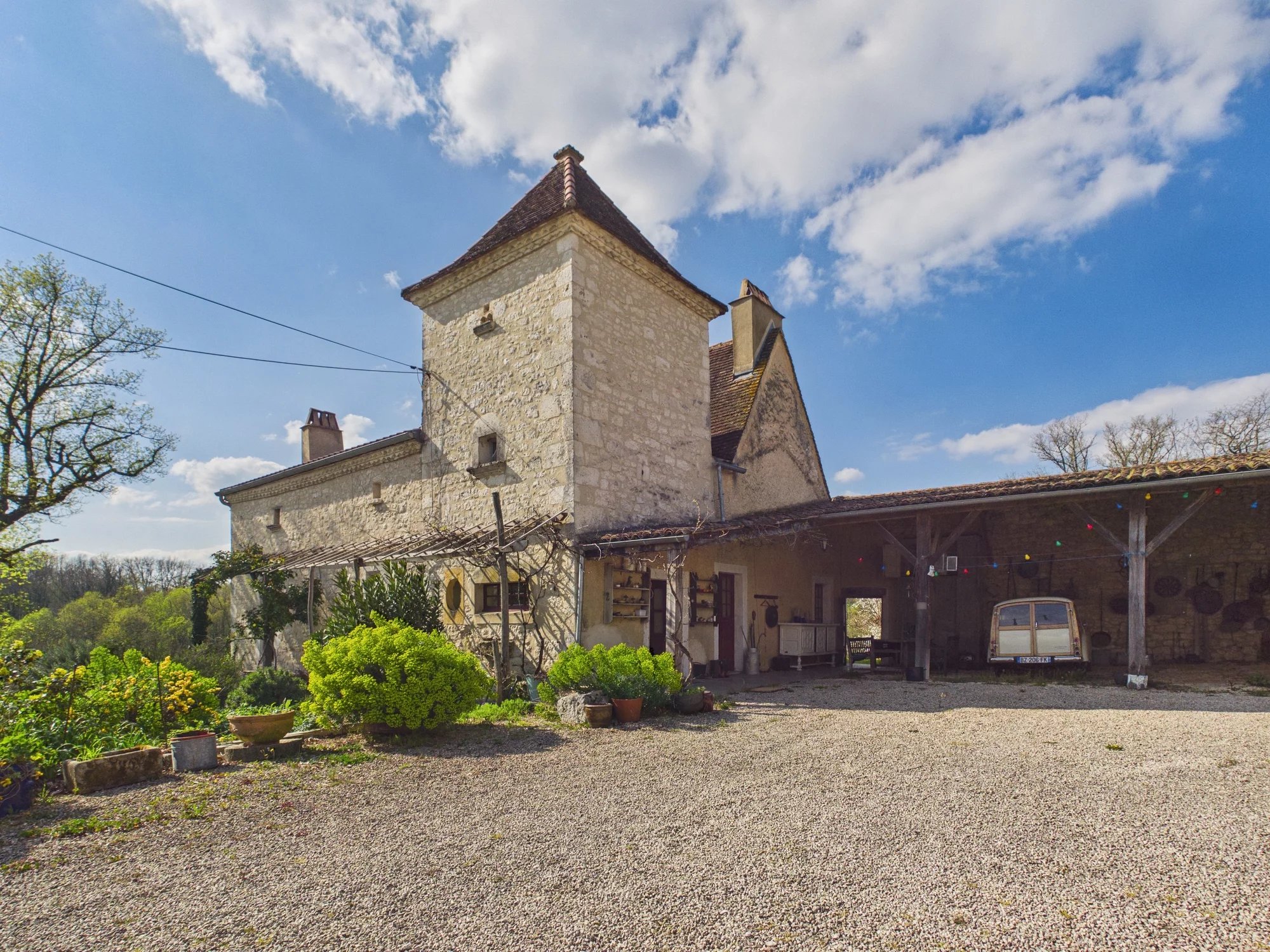 Three Houses set in a peaceful location yet close to a Beautiful Bastide Town, Aquitaine – France – BVI78224