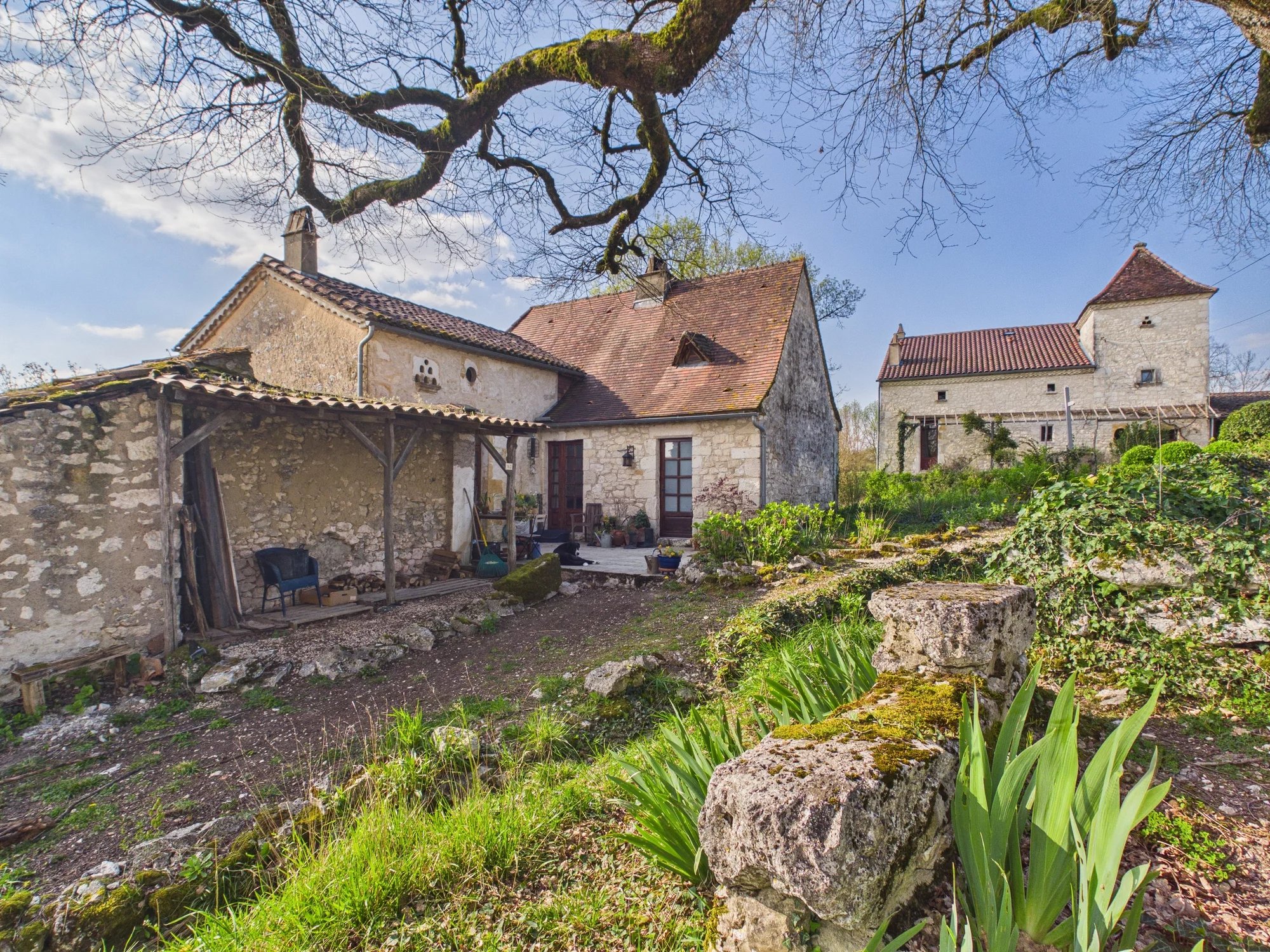Three Houses set in a peaceful location yet close to a Beautiful Bastide Town, Aquitaine – France – BVI78224