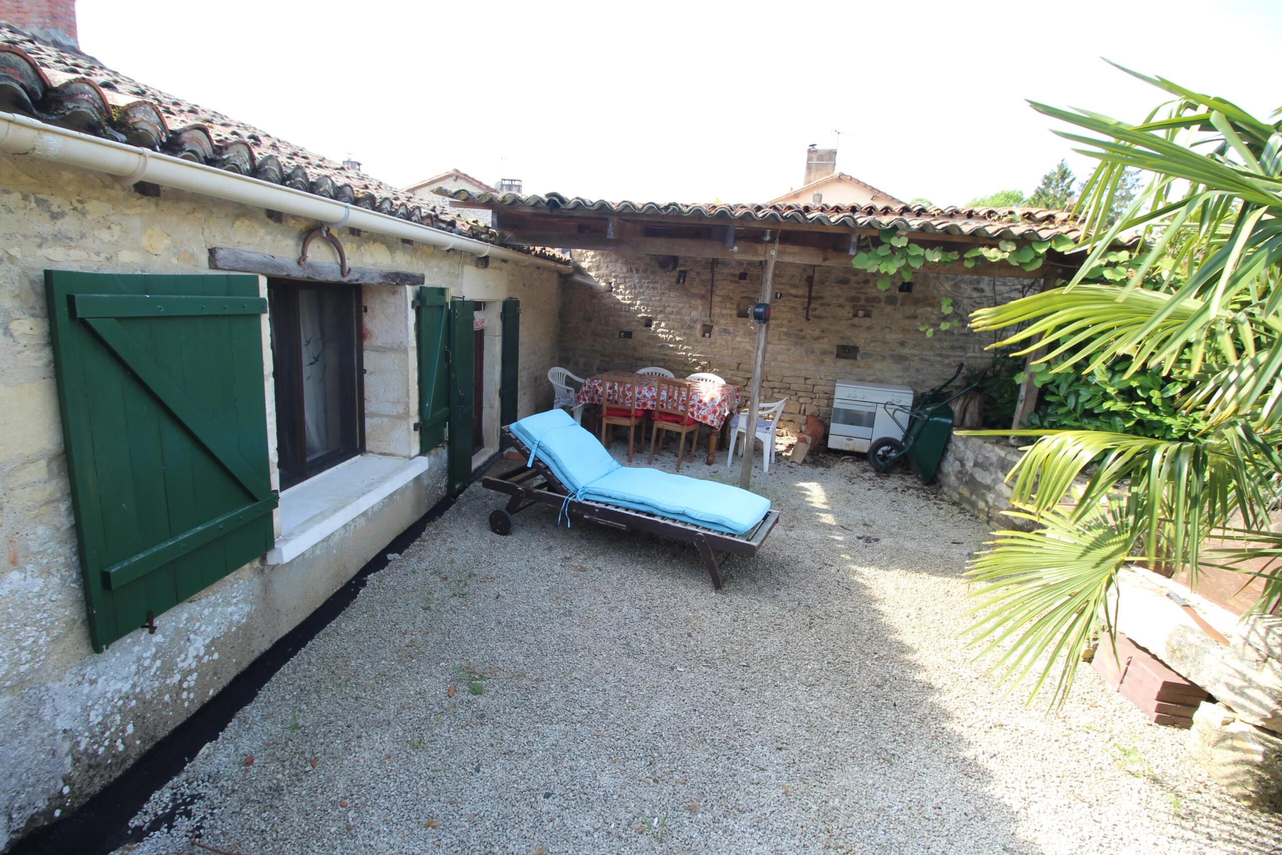 Character village house with garden, Poitou-Charentes – France – BVI85058
