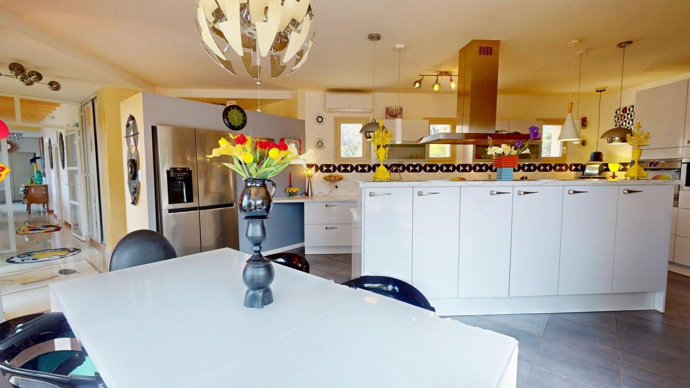 5 bedroom villa in Magalas, Hérault, France