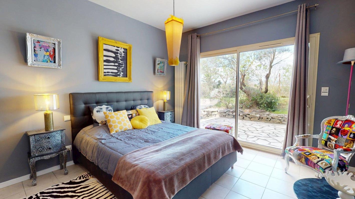 5 bedroom villa in Magalas, Hérault, France