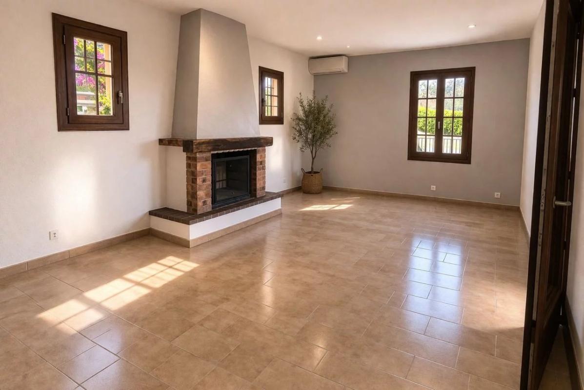 2 bedroom villa in Le Rouret, Alpes-Maritimes, France