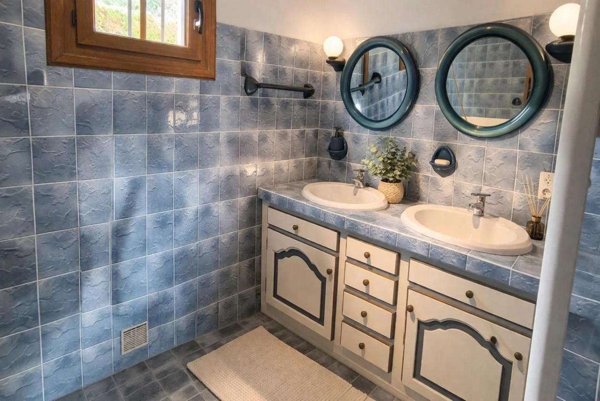 2 bedroom villa in Le Rouret, Alpes-Maritimes, France