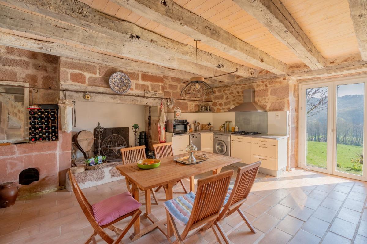 4 bedroom maison in Villac, Dordogne, France
